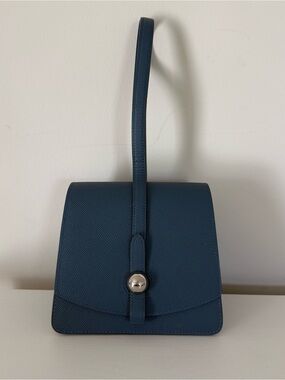 Moynat Paris Madeleine handbag EUC